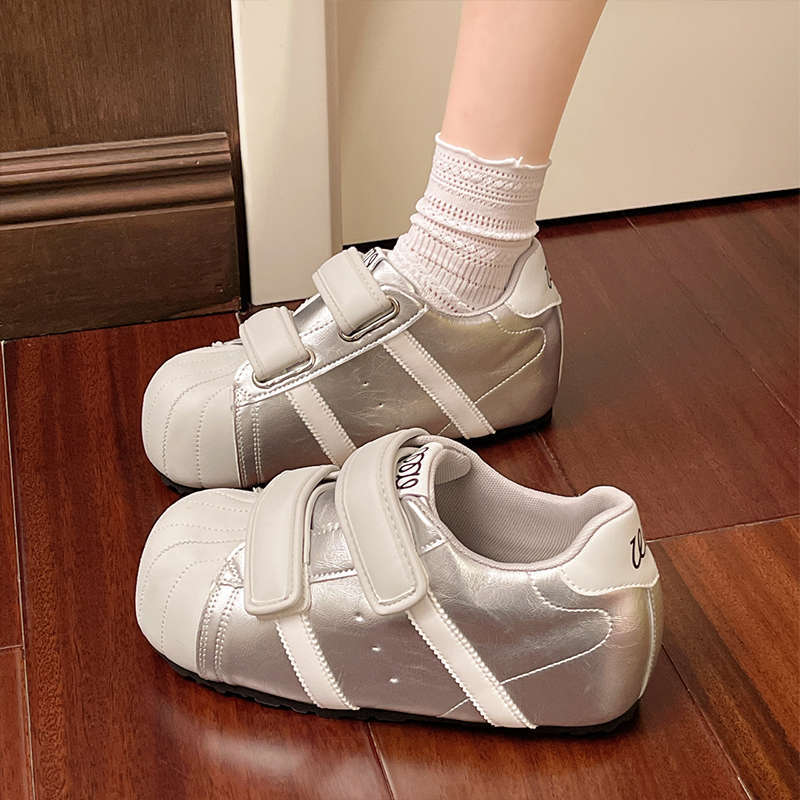 Niche design sense shell head inner height increase bread shoes women's 2025 new autumn versatile Velcro casual shoes