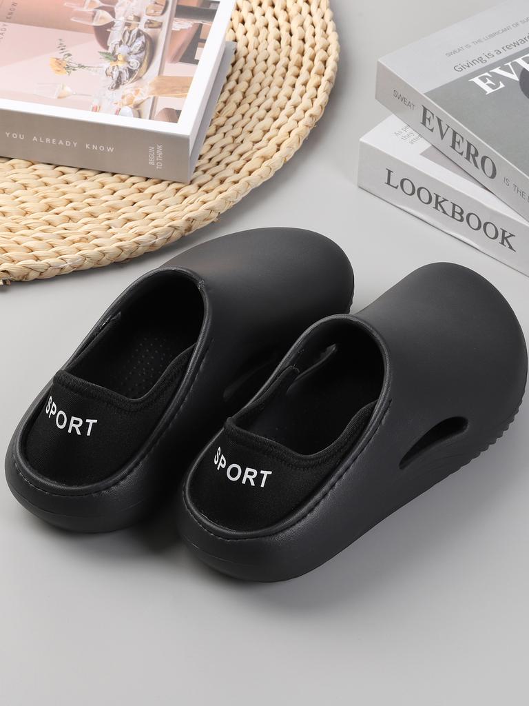Summer EVA Men's Slippers Waterproof Oil-proof Chef Shoes Outdoor Soft Non-slip man Casual Shoes Garden Clogs Nurse Doctor Shoes