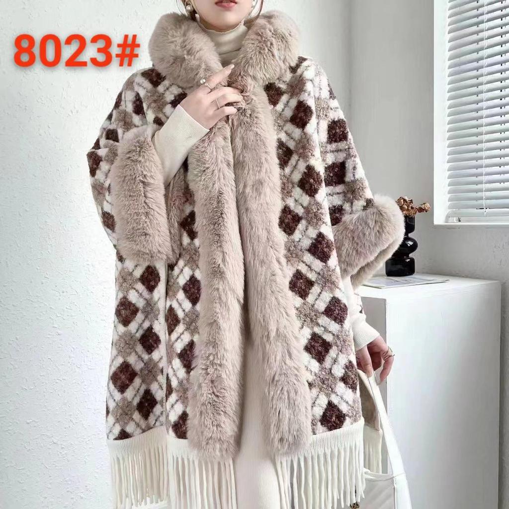 Women's Autumn/Winter Hooded Cape with Chinese Frog Button and Rabbit Fur Shawl, Plus Velvet Woolen Coat.