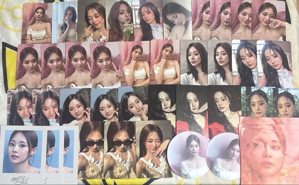 [USED] TWICE Tzuyu Aboutzu Trading Card JYP SHOP Bonus