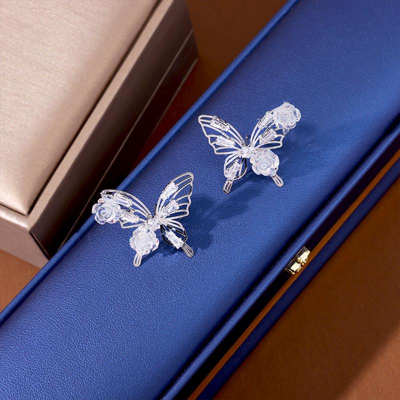 Silver Needle Crystal Butterfly Tassel Earrings with Pearls - Elegant, Nature-Inspired Jewelry for Women.