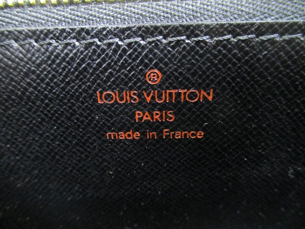 Authentic LOUIS VUITTON Epi Blacl Leather Clutch Bag Sellier Dragonne #b107  Seller Refurbished