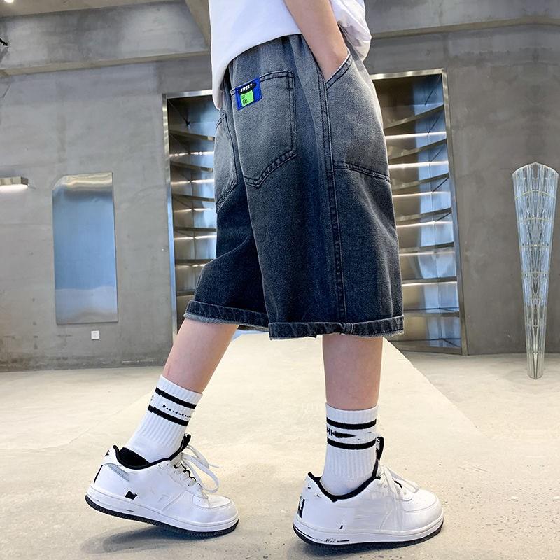 Boys' Summer Korean-Style Gradient Denim Shorts: Stylish and Cool 5-Inch Shorts for Older Kids