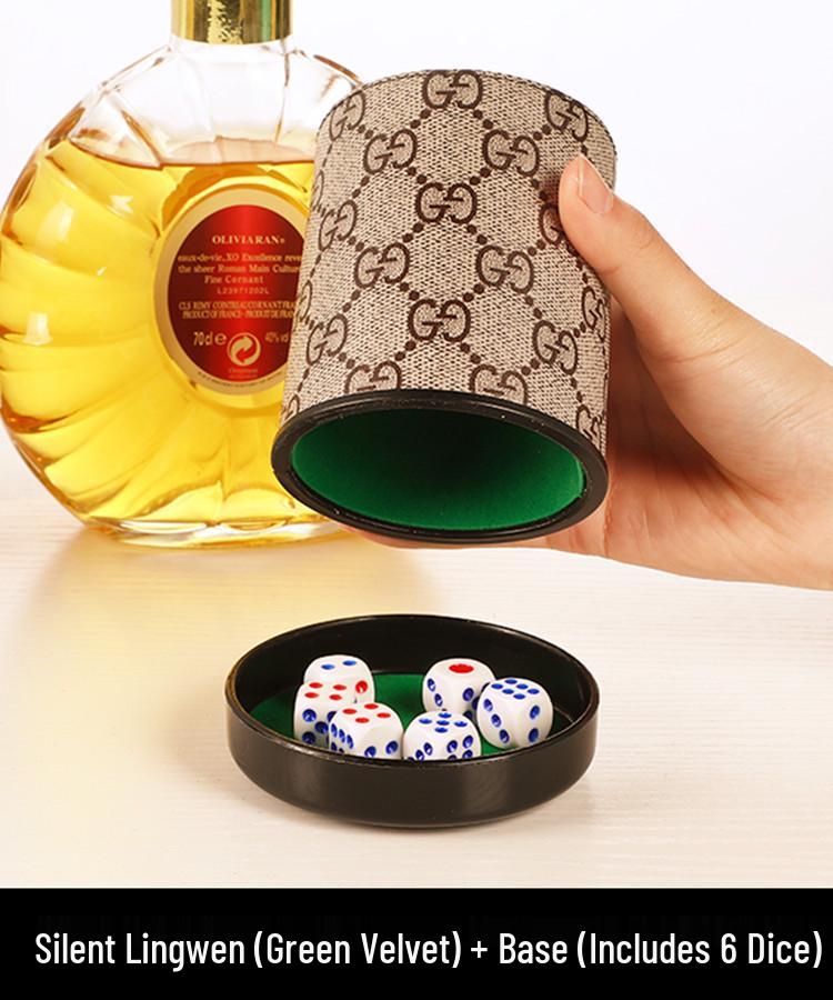 Flockad Ljudabsorberande Läder Tärningskopp Set med 6 Tärningar