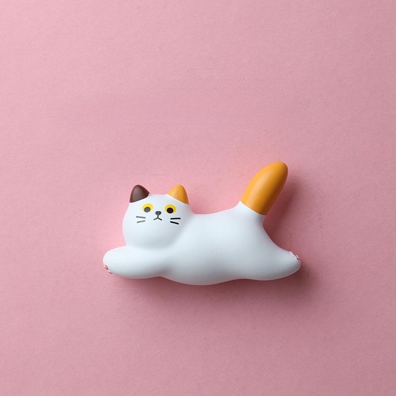 Cute Cat Refrigerator Magnets Sticker Creative Resin Cartoon 3D Cat Fridge Sticker Fridge Magnets Home Kitchen Decoration Gifts