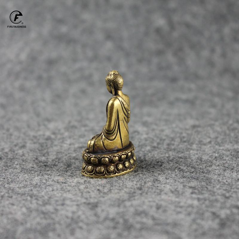 Retro Brass Buddha Sakyamuni Statue Small Portable Pocket Sitting Buddha Sculpture Home Decor Office Desk Decorations Ornaments
