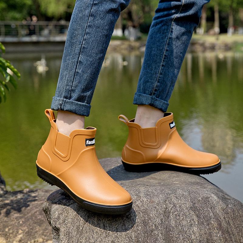 Men's Waterproof Non-slip Rubber Short Rain Boots – Wear-resistant, Soft Sole, Korean Style for Outdoor Use.