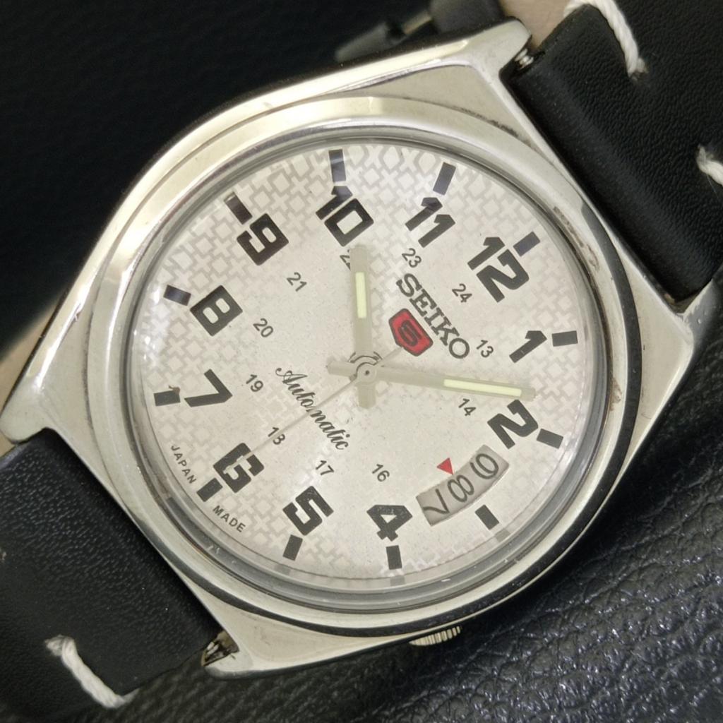 

Б/У винтажные мужские часы SEIKO 5 AUTOMATIC 7009A JAPAN с серебряным циферблатом и датой a434920-2 R122-a434920
