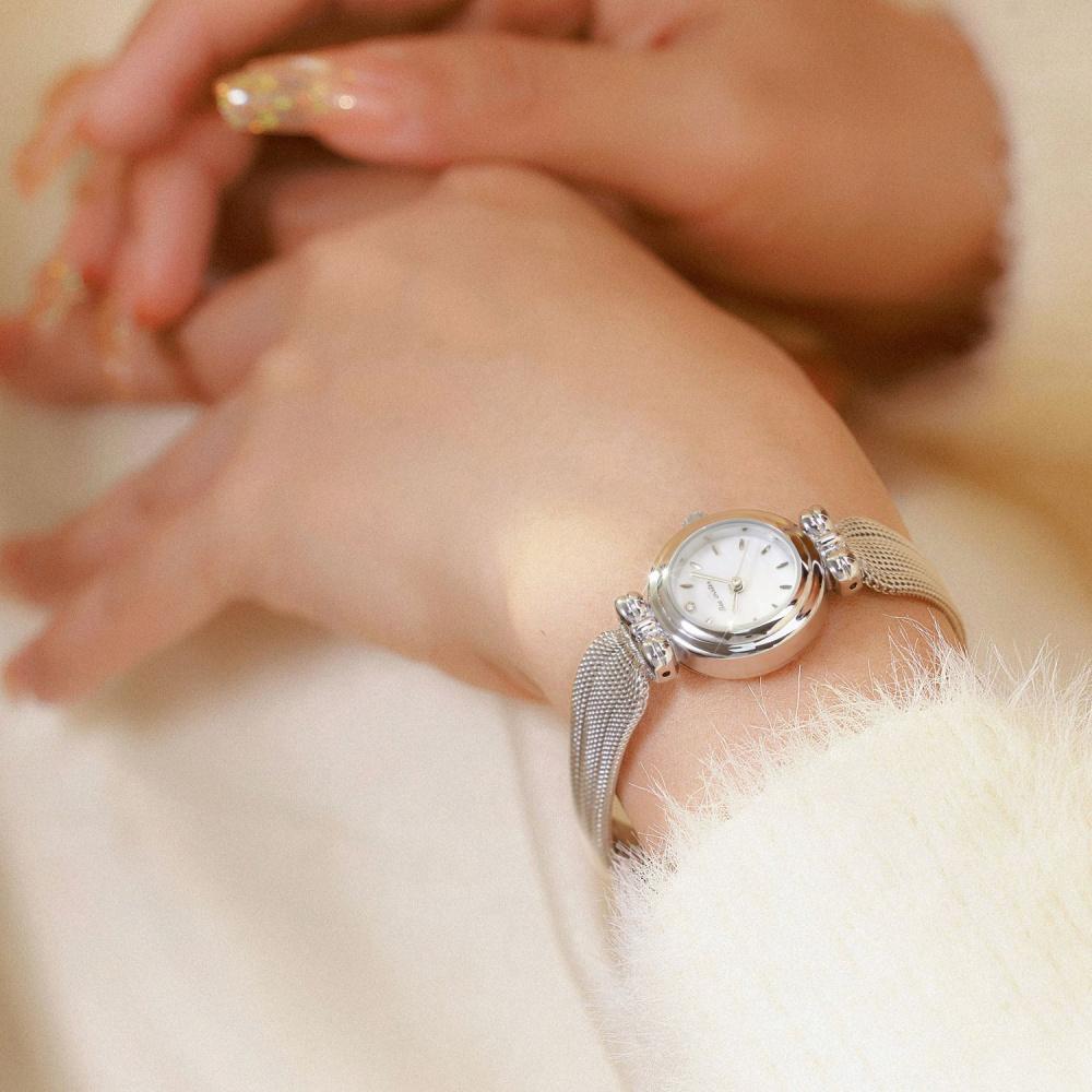 Mini Bowknot Mesh Band Women Quartz Watch, Small Round Dial Light Luxury Alloy Ladies Dress Wrist Watch with Shell Sunray Dial