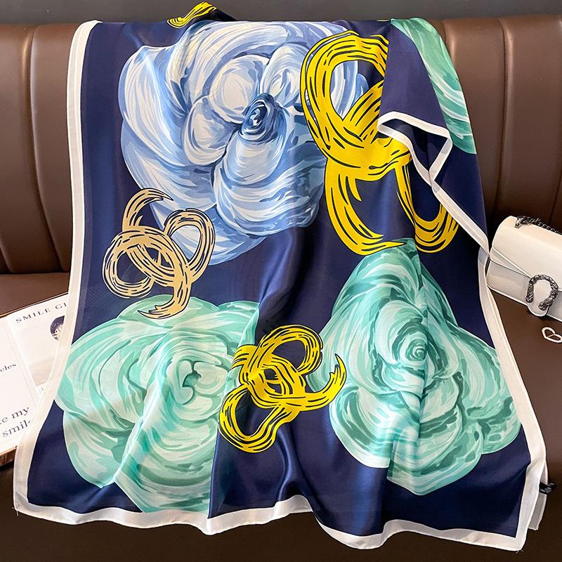 Design Satin Silk Shawl Hijab Scarf Women Fashion Summer Sunscreen Beach Stole Wraps Bufanda Female Headkerchief Echarpe New