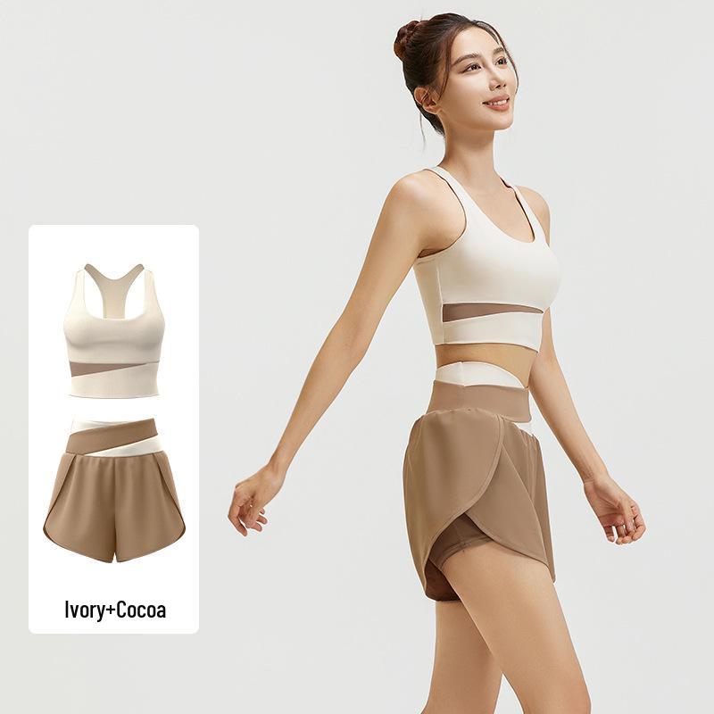 Nude Feeling Yoga Set: Color Block Anti-Exposure Two-Piece Sports Shorts
