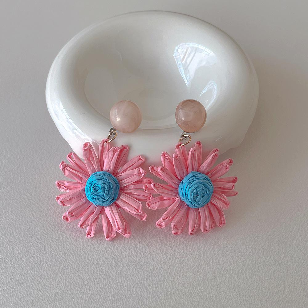 Colorful Raffia Flower Dangle Earrings - Summer Beach Vacation Style, European & American Fashion.