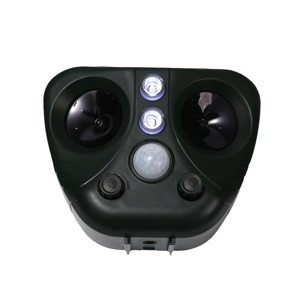 Solar Multi-functional Ultrasonic Pest Repeller for Dogs, Cats, Birds, and Insects with Strobe Light