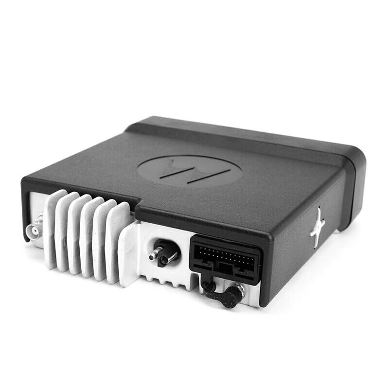 Motorola XiR M8668i U Digital Mobile Radio (CN version)