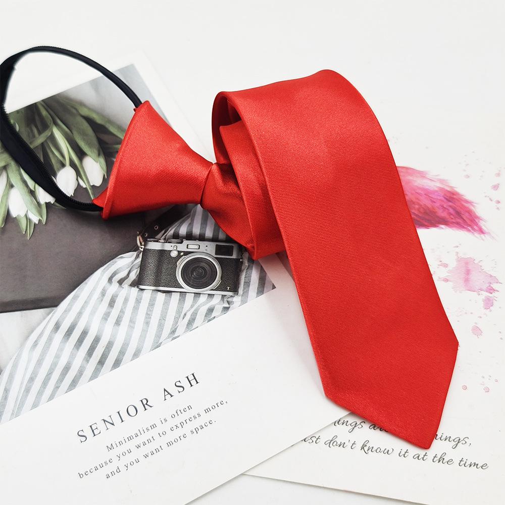 Plain Black Satin 5cm Ultra-Narrow Korean Style Men's Tie with Easy-Pull Zipper for Formal Wear.
