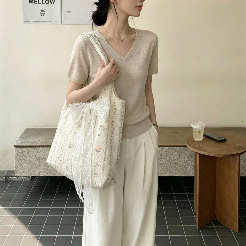 Floral Pattern Tote Bag With Soft Polyester Material For Daily Casual Use