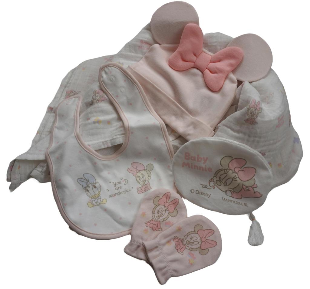 Mickey, Minnie, Pooh baby gift set, bib, mittens, newborn hat, crinkle, swaddle, Disney, baby shower gift, gift box, 5-piece set