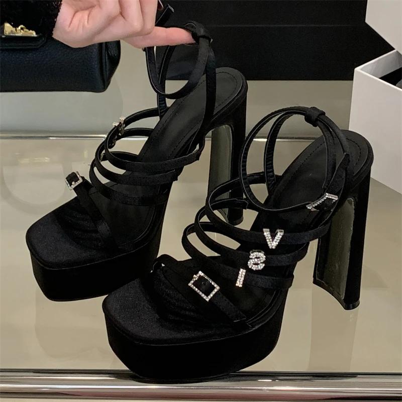 Fashion Fashion High Heel Sandals Women Square Toe High Heels Banquet Party Shoes New Design Women Shoes Narrow Band Buckle Strap Sandal
