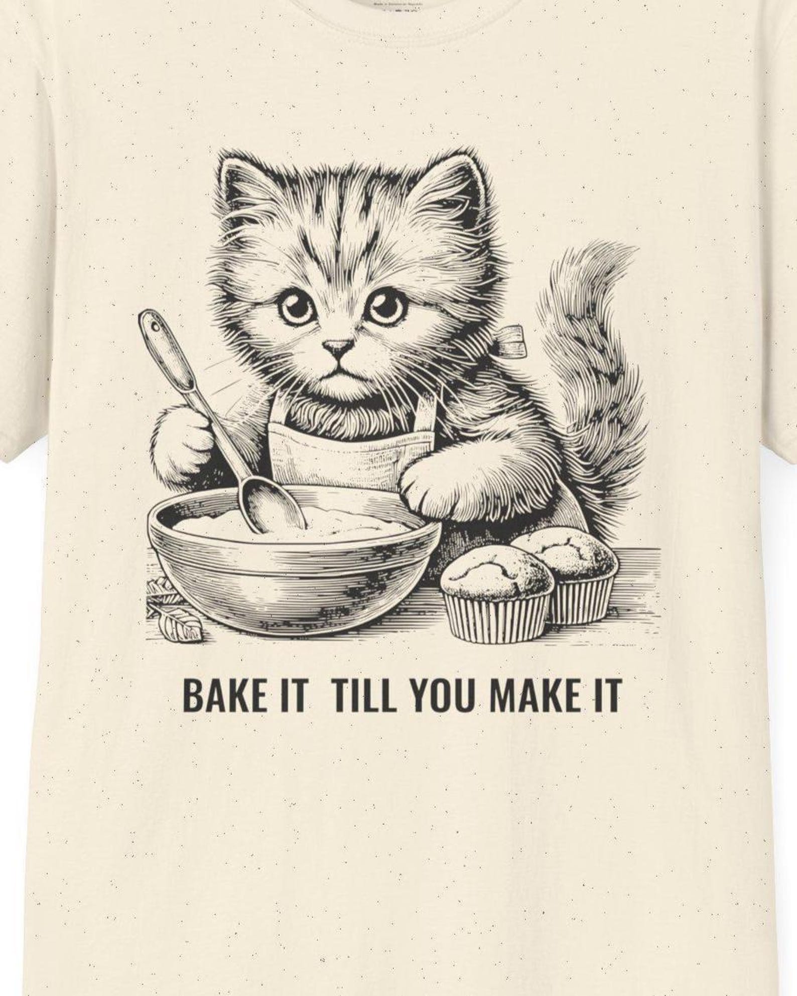 Baking Kitten T-Shirt, Funny Cat Lover Gift 2XL