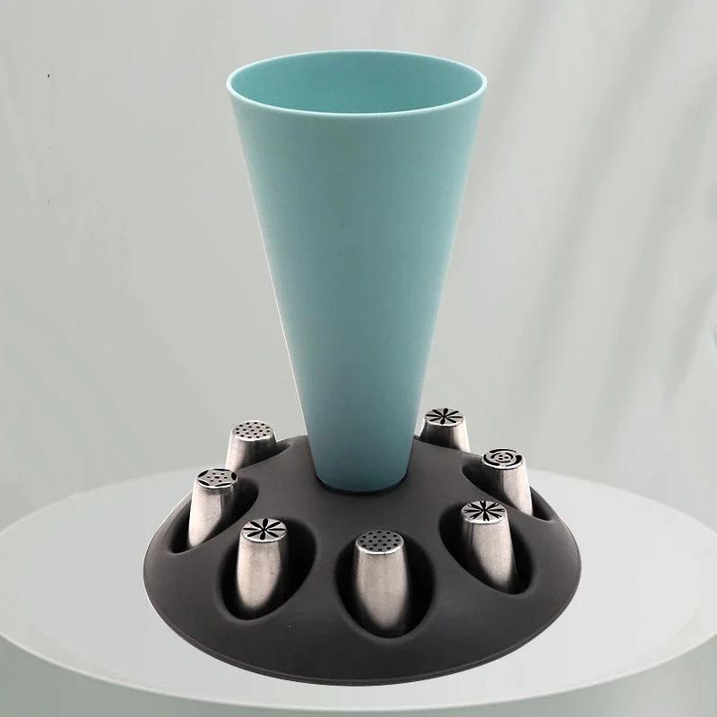 Piping Bag Nozzles Storage Rack Stand with 8 Slots Large Capacity Pastry Bag Mounting Holder Organizer Baking Accessories 1Pc