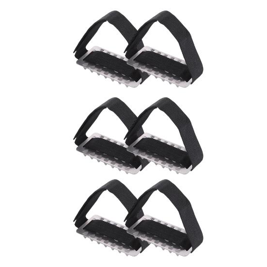 2/4/6 tk Jäänaelad Kingad Kassid 26 terasest naastuga Reguleeritav nupp Talvine välijalutamine Jää Lumi Veojõu Gripid Libisemiskindlad Kingad Saapad Naastud