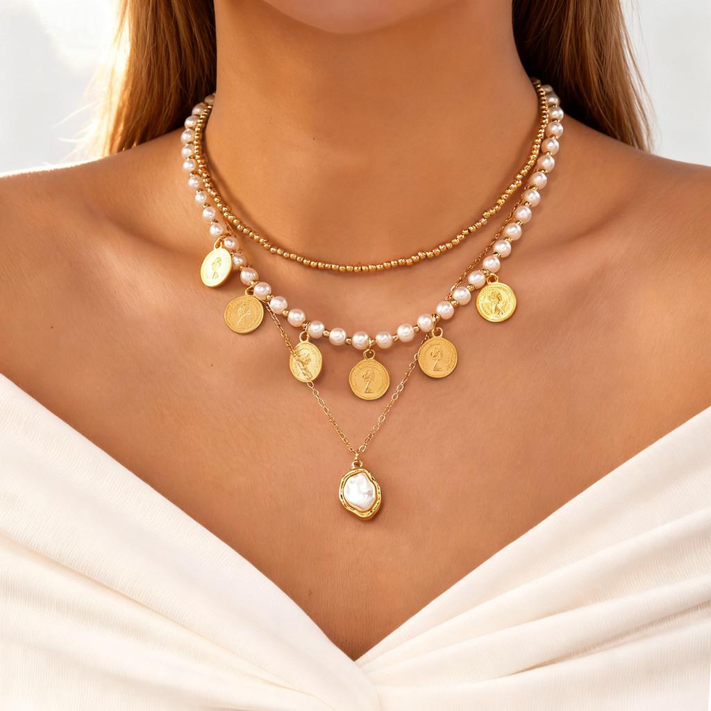 Vintage Multilayer Pendant Necklace With Geometric Design For Women Fashion