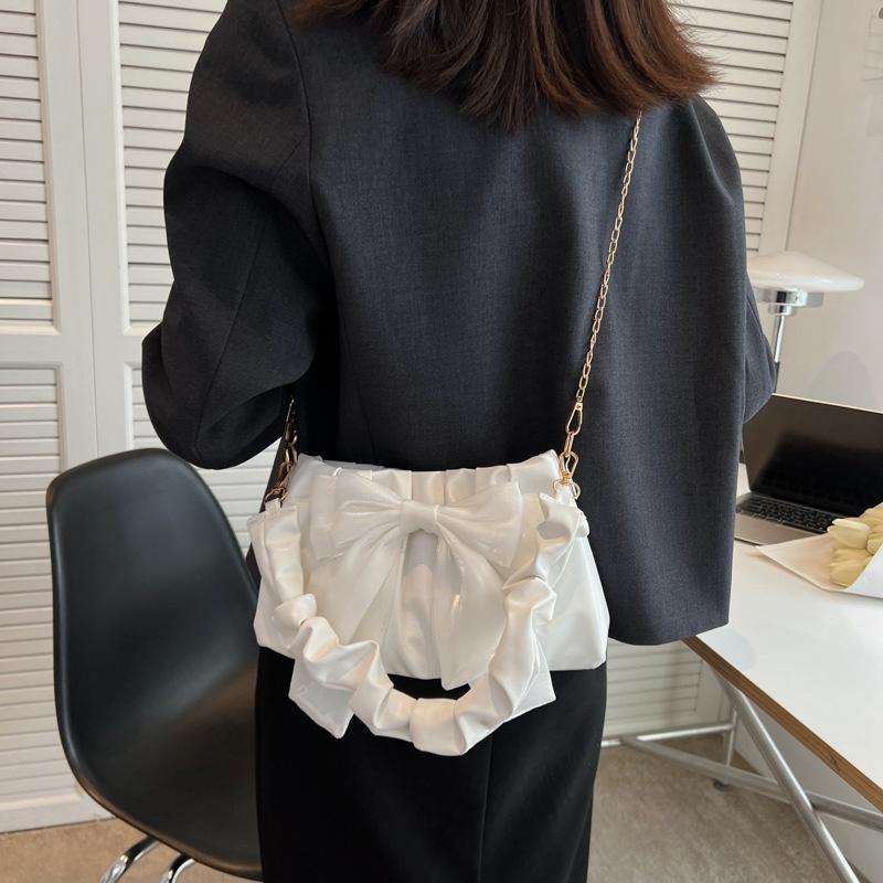 This Year's Popular Small Bag Women's 2025 New Fashion Casual Chain Crossbody Cute Bow Shoulder Armpit Bag