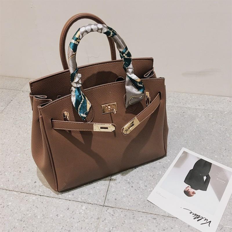 Cross Border Large Capacity Hand-held Lychee Patterned Women's Bag 2026 New Fashion Scarf Kelly Shoulder Crossbody Bags