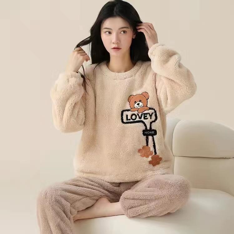 2025 Autumn Winter Cartoon Pajamas Sets for Women Warm Thicken Pajama Long Sleepwear Girl pyjamas Coral Fleece Homewear Clothes