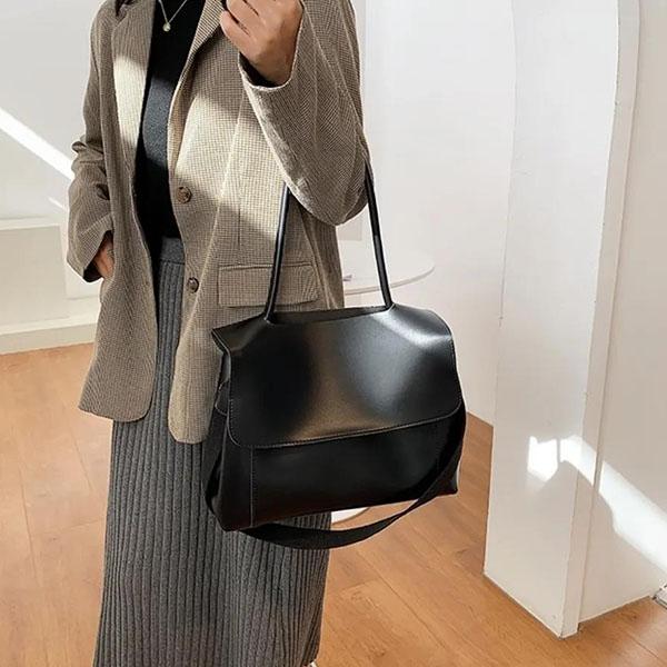 Женская винтажная сумка на одно плечо — фото 10