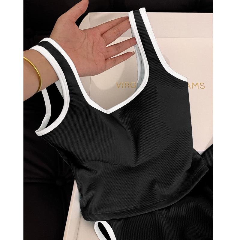 Contrasting color design yoga suit two-piece set women's chest pad vest drawstring shorts Pilates training set