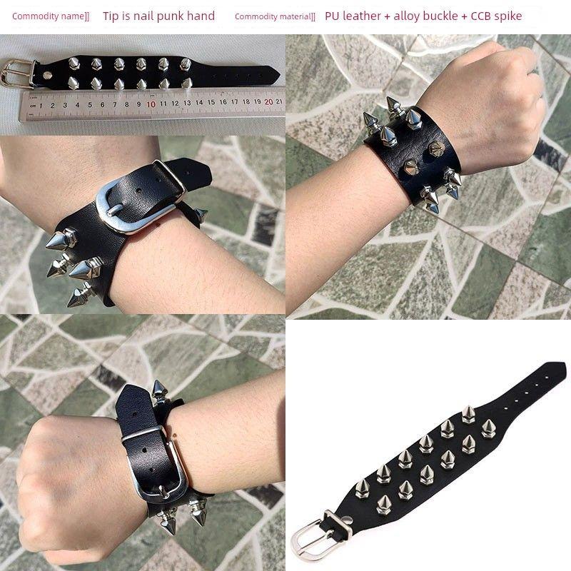 

Готический пятизвездочный кожаный браслет-череп в стиле хип-хоп для пары Single Black Tapered Stud Bracelet