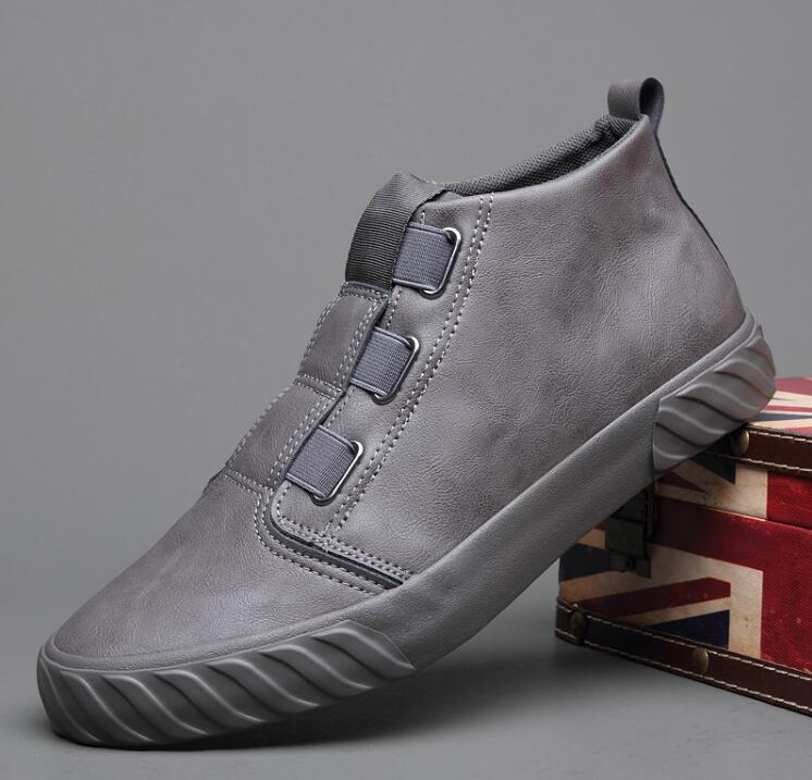 New Shoes for Men Leather Casual Shoes Spring Autumn Fashion High Top Flat Skateboard Shoes Slip-on Sneaker