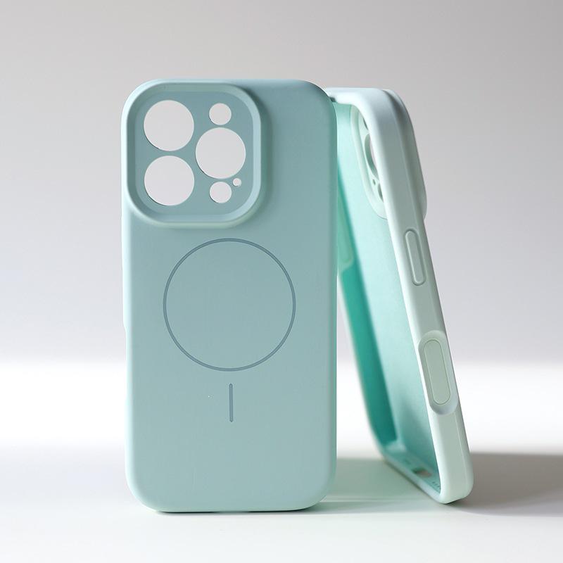 Magnetische Flüssigsilikonhülle mit integriertem Kameraknopf für iPhone 17 Pro Max.