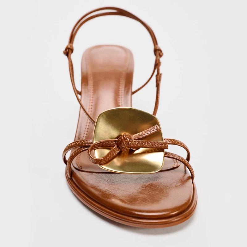 Fashion Fashion Metal Embellished Design Brand Sandals Women Sexy Narrow Band Open Toe High Heeled Sandals Elegant Banquet Dress Shoes