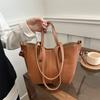 Winter Nische Lässige Tragetasche Damen Neue Große Kapazität Flügeltasche Vielseitige Pendler Unterarm Schultertasche