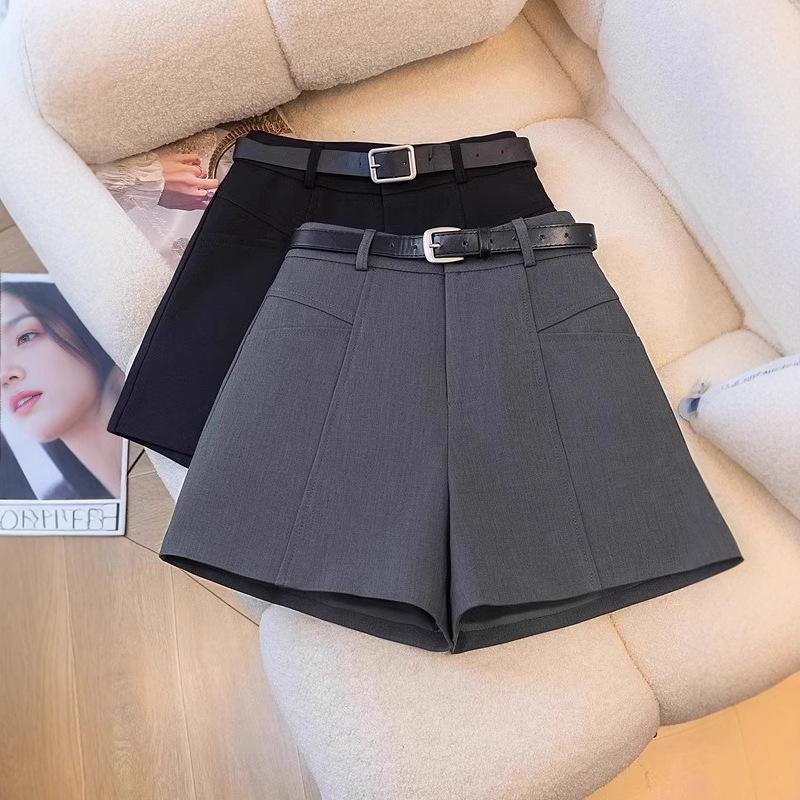 

Spring 2025 Women s Wide-Leg Grey High-Waist A-Line Petite Shorts XL