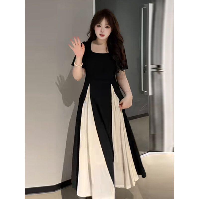 Plus Size Fancy Pleated Square Collar Long Skirt Summer Plus Size Ladies Slim Looking French Style Design Elegant Big Hem Dress