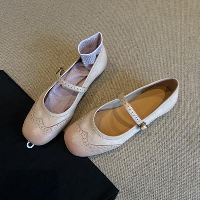 Geschnitzte Mary Jane kleine Lederschuhe runde Spitze Ein-Wort-Schnalle Gürtel sanfter Wind flache Sohle Schuhe Frauen