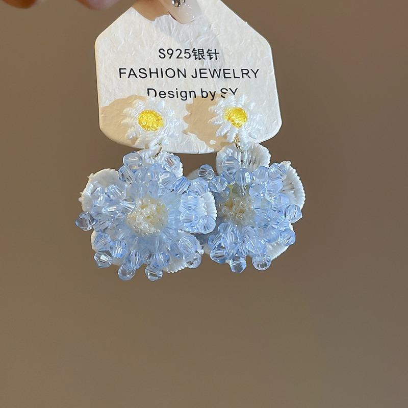 Silver Needle Summer Knitted Fabric Crystal Flower Pendant Earrings Sweet Vacation Style Earrings Niche High-end Earrings Women