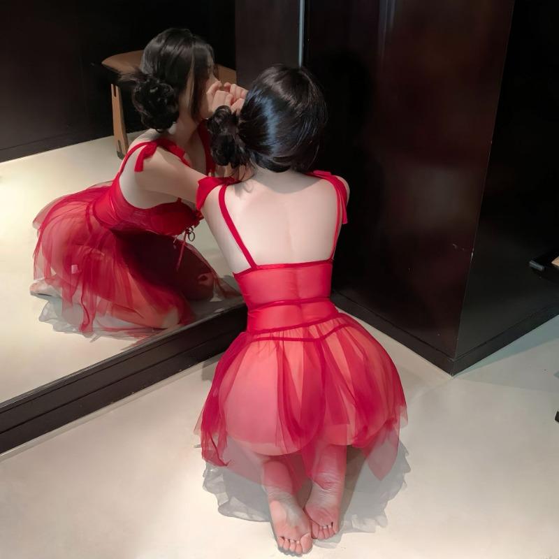 Sex underwear, sexy slim mesh perspective plus chest pad, steel ring gathering suspenders, nightdress women's suit