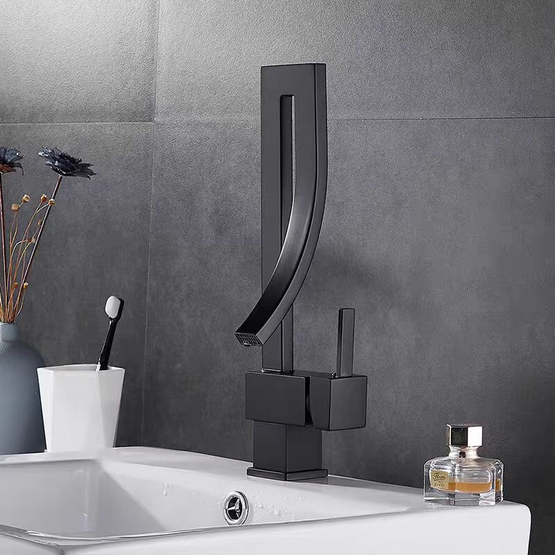 Elegant Brass Bathroom Basin Faucet Fashion Style Single Handle Waterfall Mixer Tap Hot And Cold Water Faucet