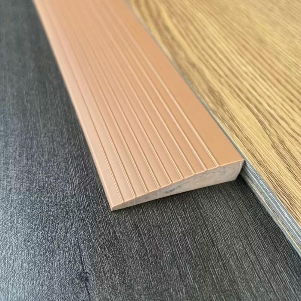 

1pc 0.9mX5cm Self-Adhesive Ramp Mat Non-Slip Door Threshold Ramp Multi-Purpose Easy Install Height Difference Reducer коричневий