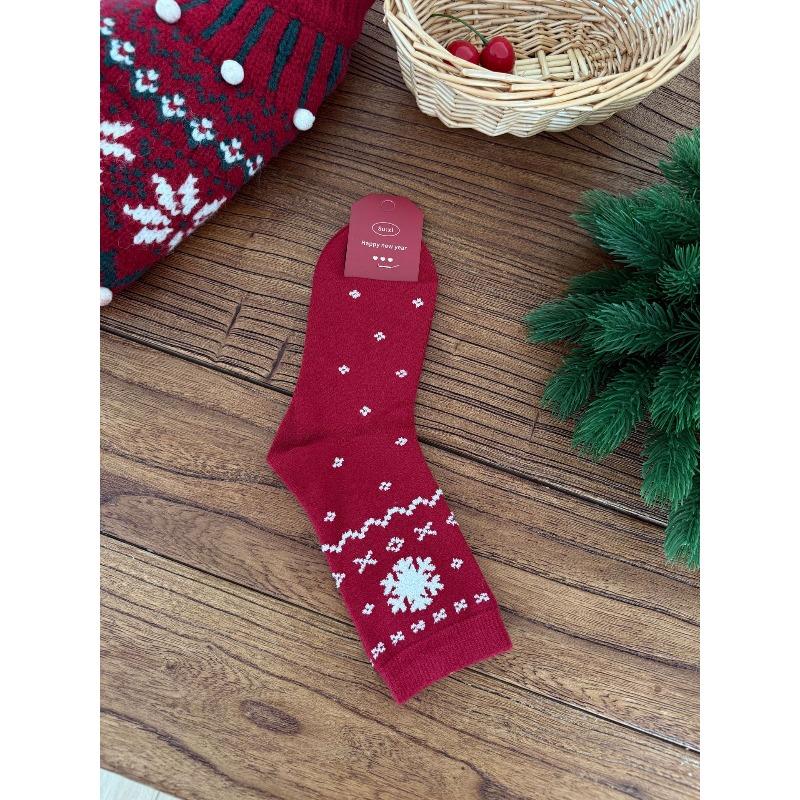 New Year's Festive Red Socks for Women, Autumn and Winter, with Twisted Fleece Balls, Snowflakes, Warm and Comfortable Rabbit Fleece Pile Socks