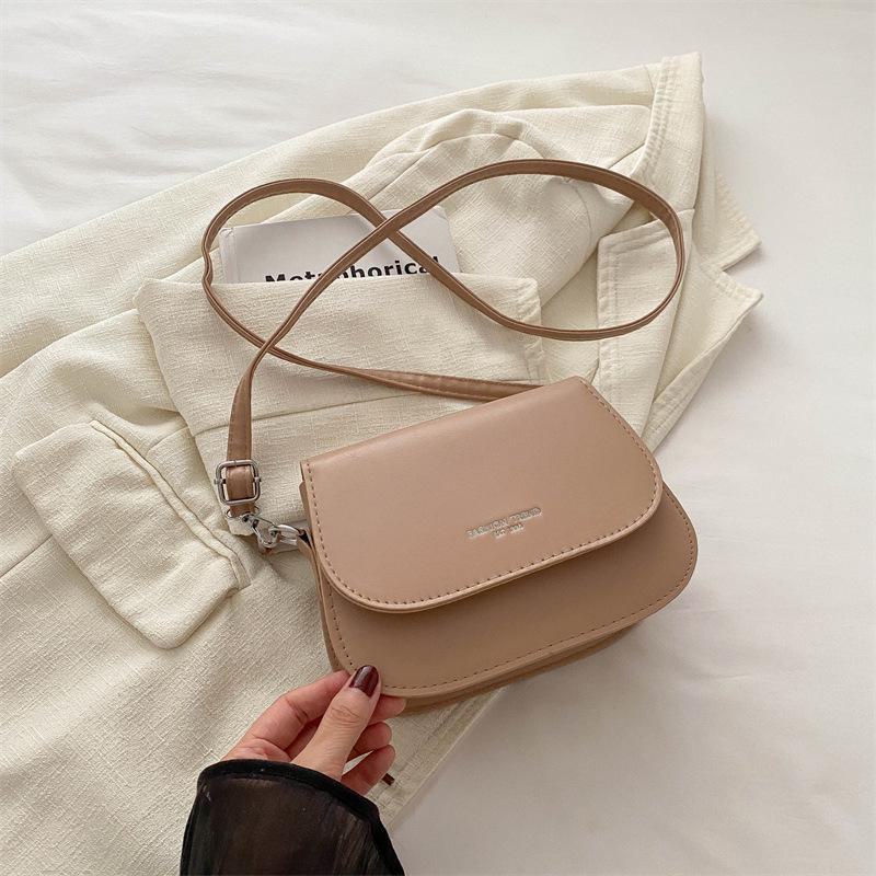 

2024 Корейский стиль Текстурированная Маленькая Квадратная Сумка Через Плечо Для Женщин хаки