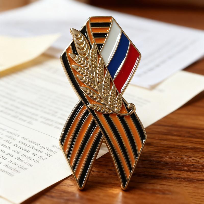 Russian Brooch Design Lacquered Soviet Order of St. George 3CM*5CM