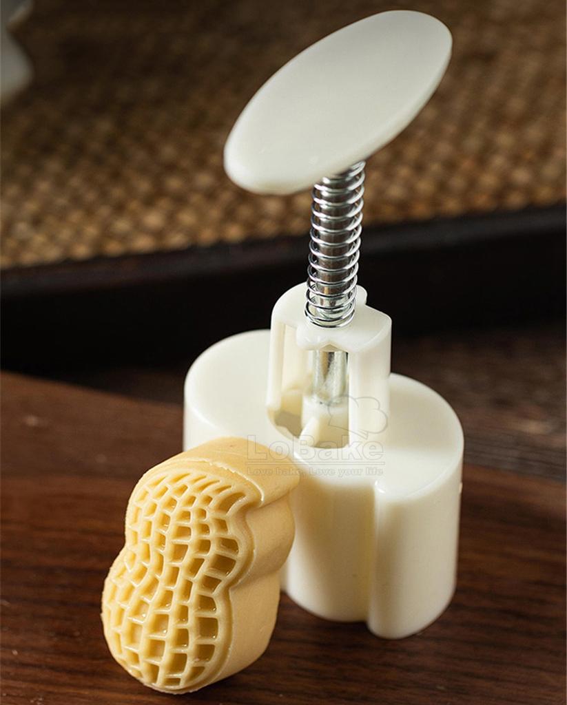 50g Fu Word and Peanut Shape Mooncake Plunger Mold with 1 Dics Mid Autumn Festival Chinese New Year Rice Cake Mould DIY Bakery