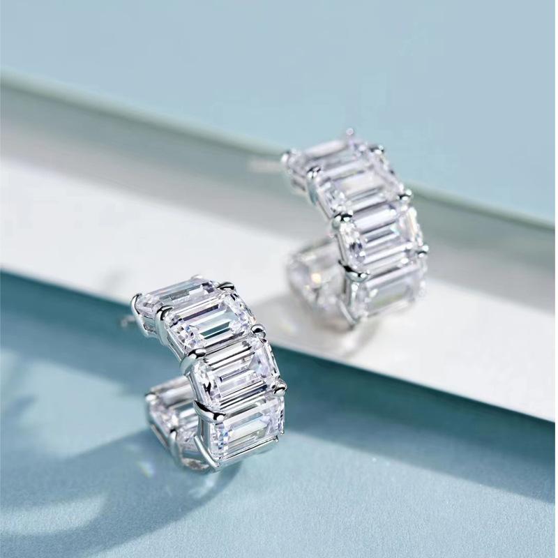 Boucles d'oreilles en diamant taille verte Mother 50 Cents Diamond Silver 18k White Gold Boucles d'oreilles pour femmes Boucles d'oreilles tendance pour hommes et femmes 