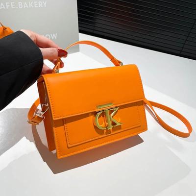 Bag Women's Simple Atmospheric Shoulder Handbag Niche Design Versatile Small Square Bag Crossbody Bag
