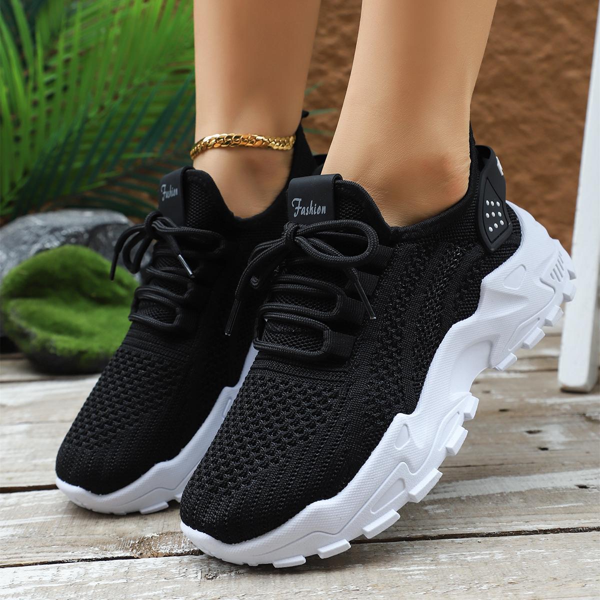 

Весенне-осенние новые удобные повседневные спортивные туфли с круглым носком, модные туфли-вулканизаты с неглубоким вырезом на шнуровке для женщин 36